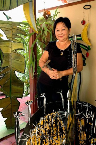 Cuban Artist Flora Fong